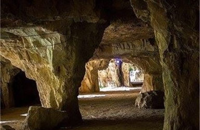 Sang-Shekan Cave,Jahrom